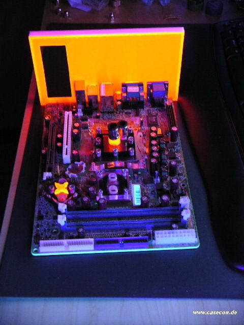 mobo3.jpg